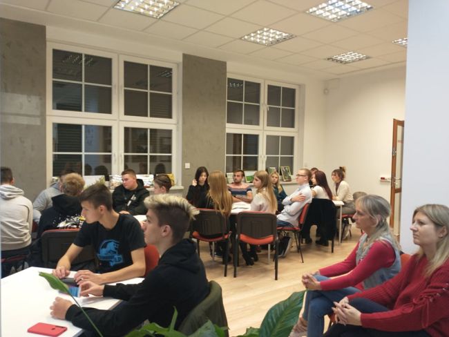 Na zdjęciu uczniowie Zespołu Szkół nr 1 w Hrubieszowie