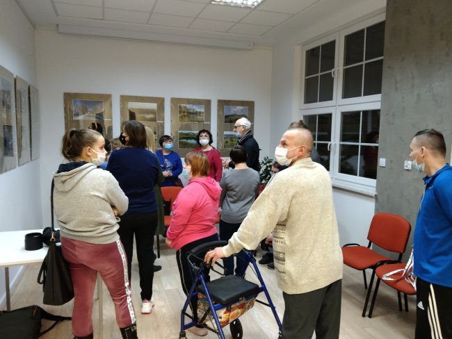 Na zdjęciu uczestnicy Warsztatów Terapii Zajęciowej w Alojzowie