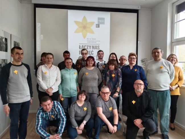 uczestnicy warsztatów z opiekunami