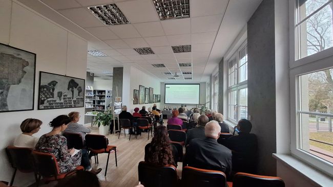 na zdjęciu uczestnicy spotkania