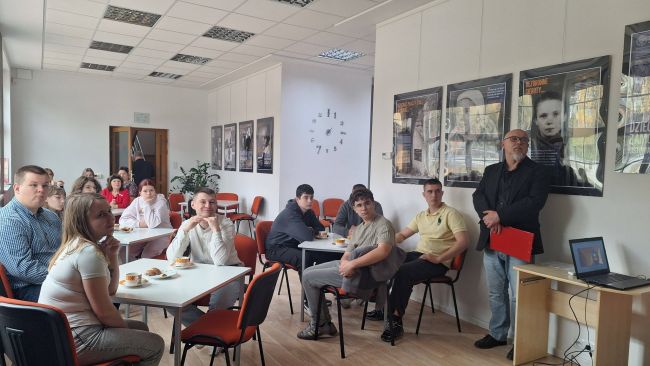 na zdjęciu uczestnicy Hrubieszowskiego Święta Poezji