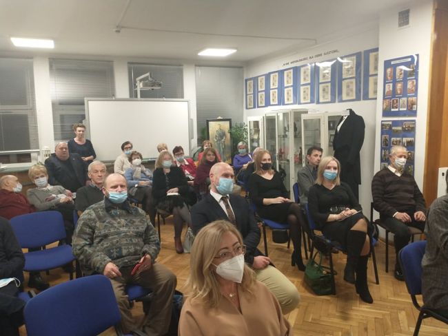Uczestnicy spotkania autorskiego.