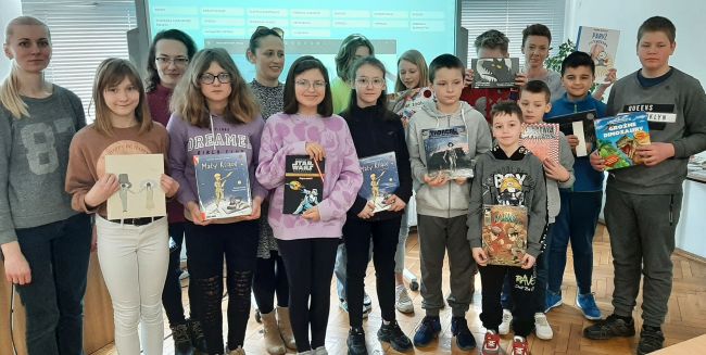 Zdjęcie grupowe uczestników zajęć