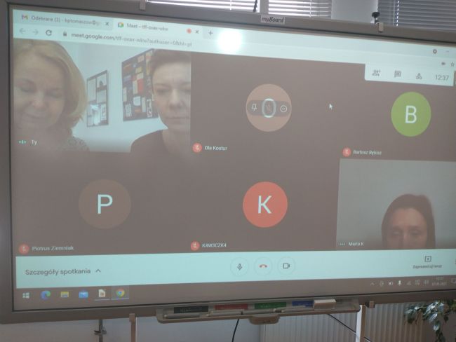Uczestnicy spotkania on-line