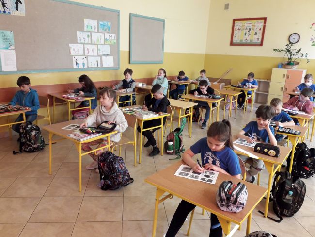  Uczestnicy warsztatów w klasie