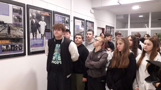 Publiczność zgromadzona na spotkaniu